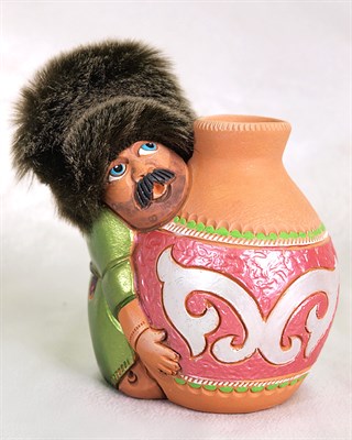 Подарочная статуэтка ручной работы "Винный магнат" обожженная глина 2053