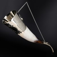 Кавказский рог бычий с пиалой (отделка - мельхиор и камни-медальоны) 12899