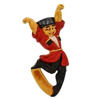 Магнитик керамический ручной работы "Танцующий джигит" 6673