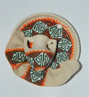 Сувенирная глиняная тарелочка ручной работы "Кувшинчик" темно-зеленая